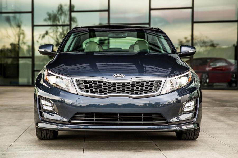  Kia Optima Hybrid 2014 года  (фото 30 из 32)